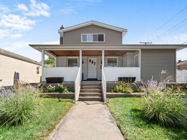 4333 Blanchan Avenue , Brookfield, IL 60513