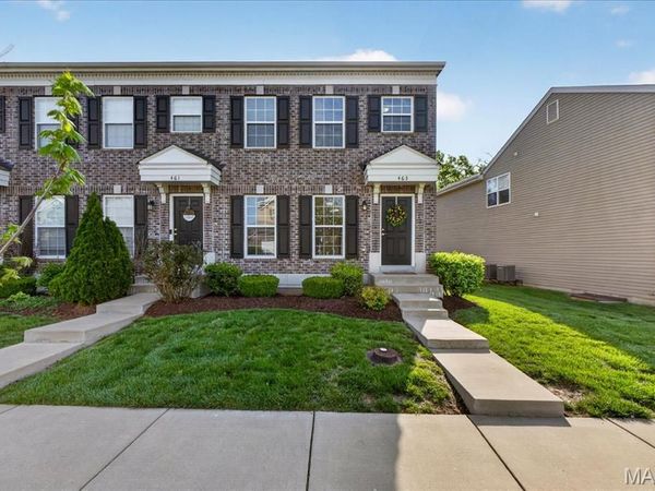 463 Wild Oak Drive, O'Fallon, MO 63368