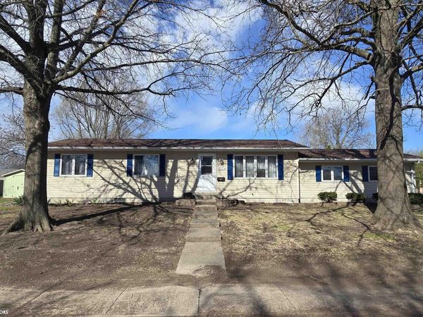 407 S 7Th Street, Oskaloosa, IA 52577