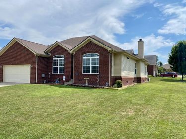 124 Combs Lane, Wilmore, KY 40390