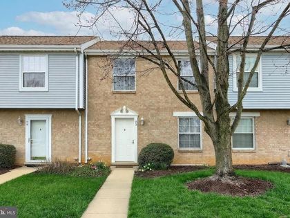 93 LEXTON DRIVE York, PA 17404