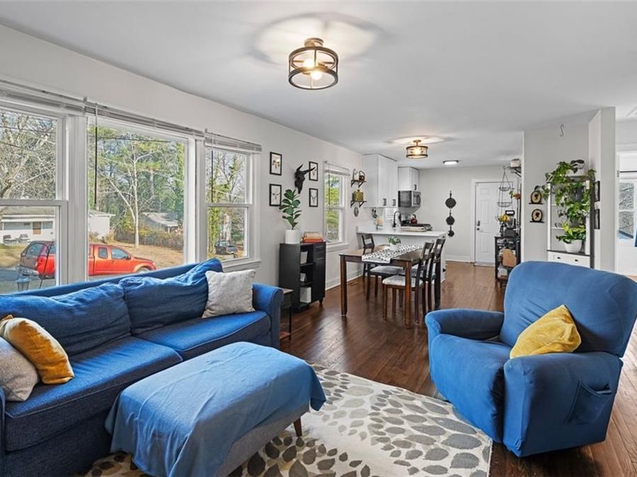 Property Image 6