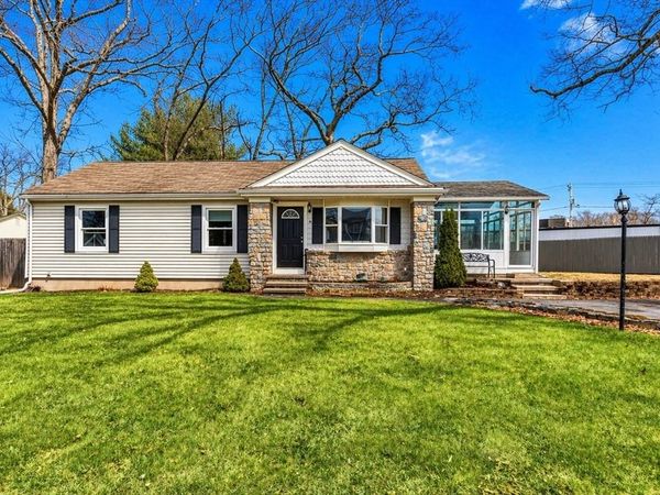 29 Fenton Avenue, Attleboro, MA 02703