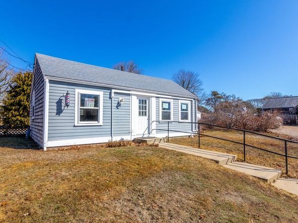 1772 Main St, Chatham, MA 02633