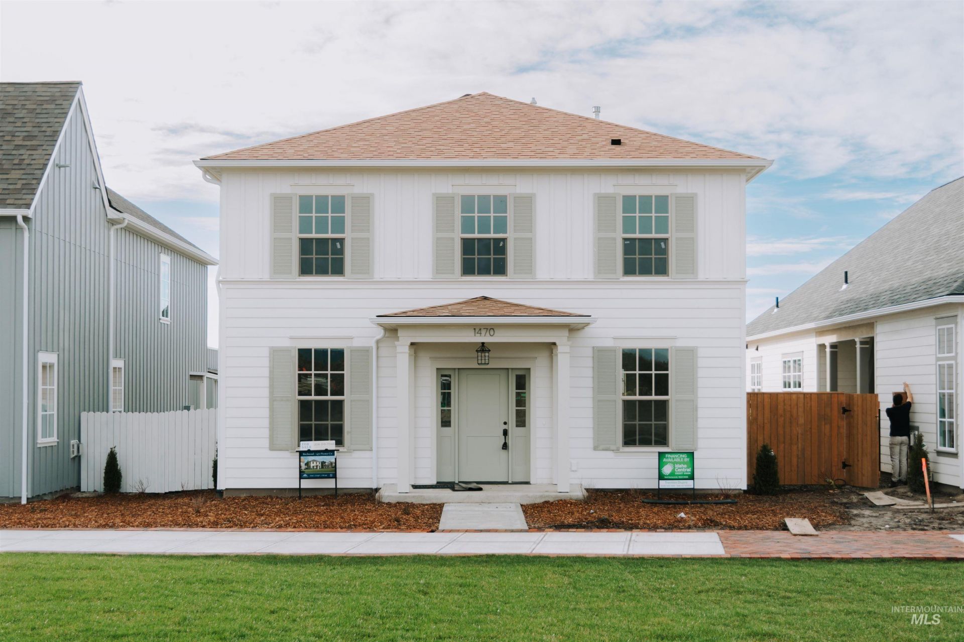 1460 Woodbury Drive, Unit Evergreen, Moscow, ID 83843 Main Photo