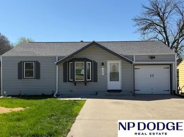 4461 Dayton Street, Omaha, NE 68107