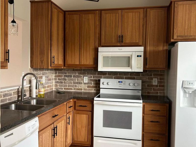 98 Kettering, Delaware, OH 43015 Photo 19