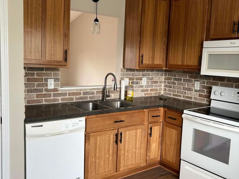 98 Kettering, Delaware, OH 43015 Photo 20