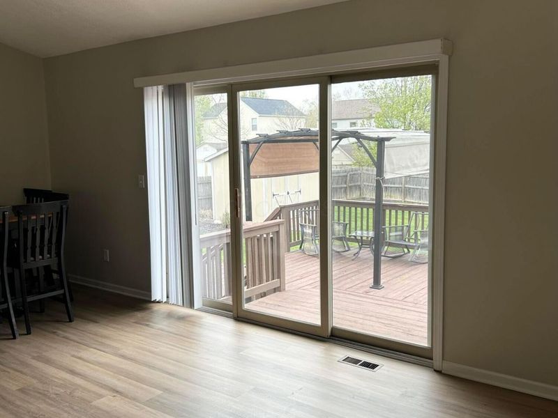 98 Kettering, Delaware, OH 43015 Photo 22