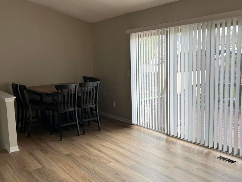 98 Kettering, Delaware, OH 43015 Photo 24