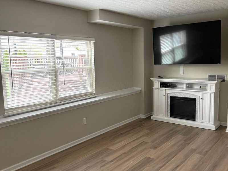 98 Kettering, Delaware, OH 43015 Photo 28