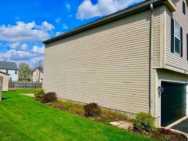 98 Kettering, Delaware, OH 43015 Photo 3