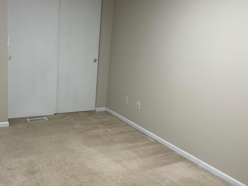 98 Kettering, Delaware, OH 43015 Photo 40