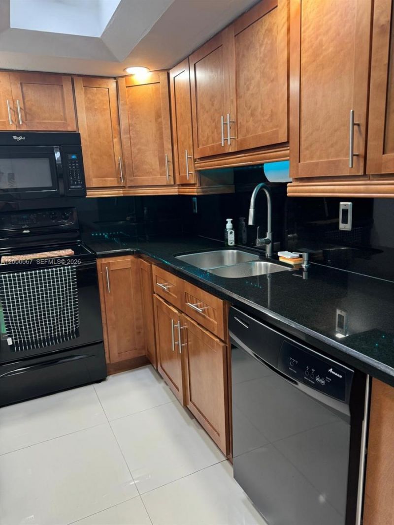 14343 SW 97th Ln, Miami, FL 33186 Photo