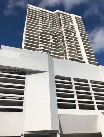 555 NE 15th St, Unit 17F, Miami, FL 33132 Photo