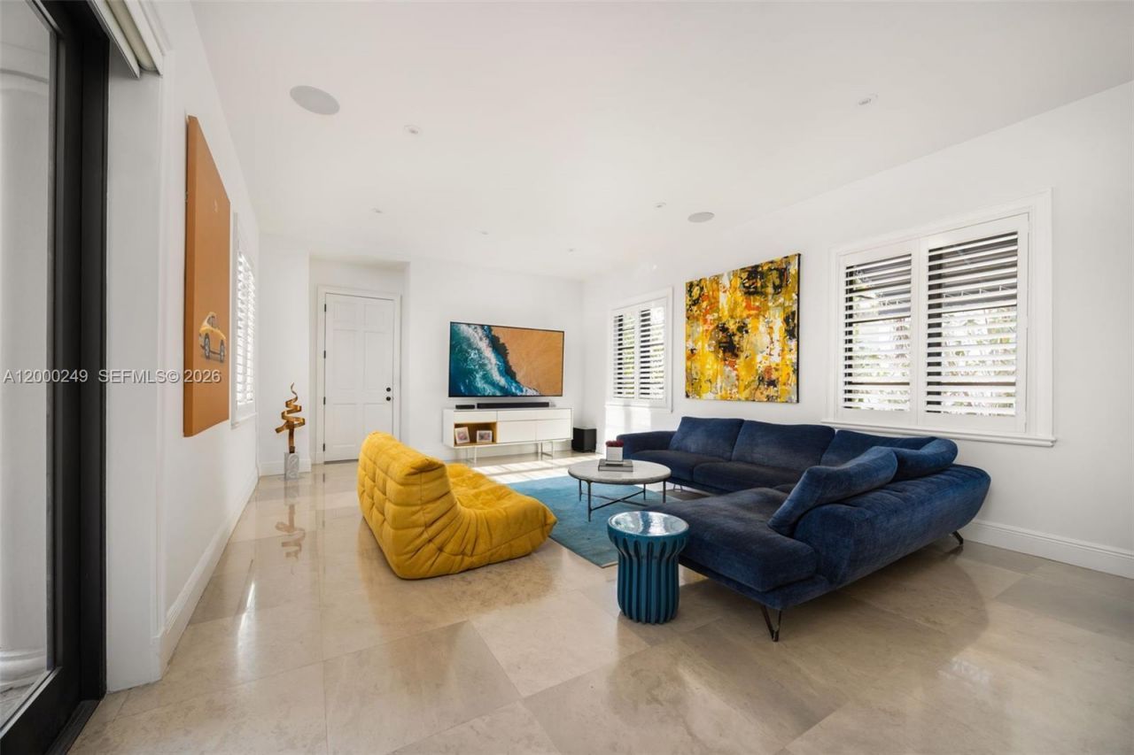 475 Amalfi Ave, Coral Gables, FL 33146 Photo