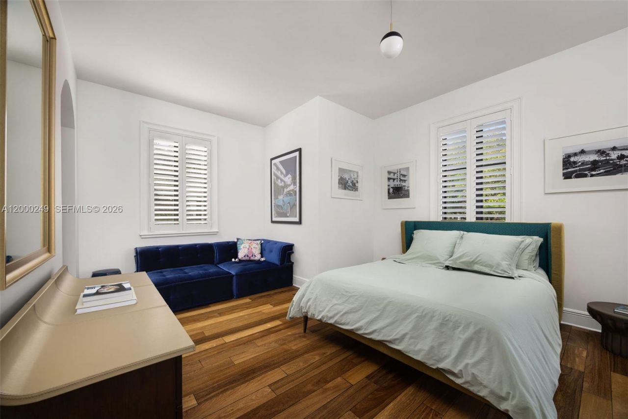 475 Amalfi Ave, Coral Gables, FL 33146 Photo