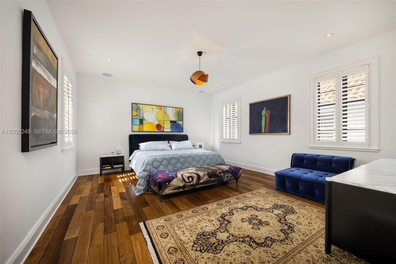 475 Amalfi Ave, Coral Gables, FL 33146 Photo