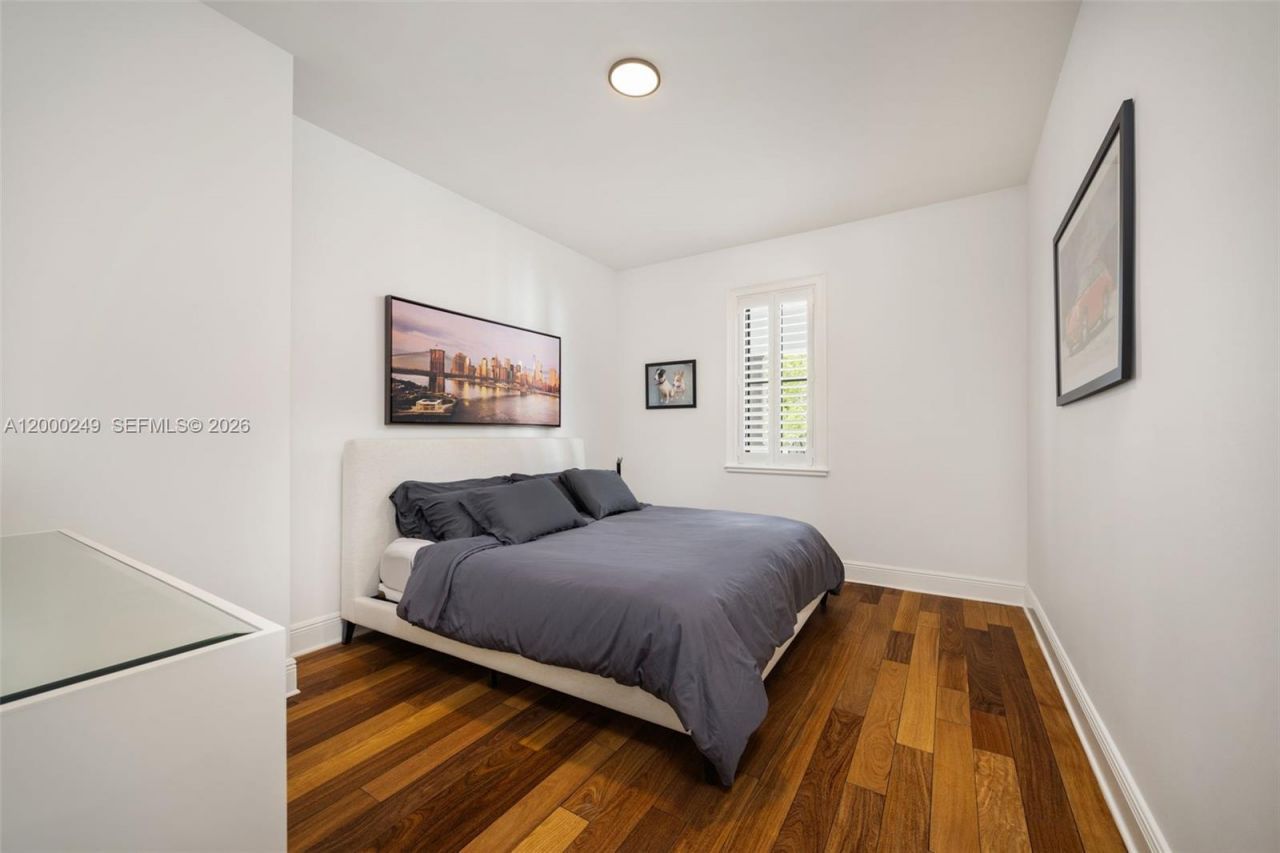 475 Amalfi Ave, Coral Gables, FL 33146 Photo