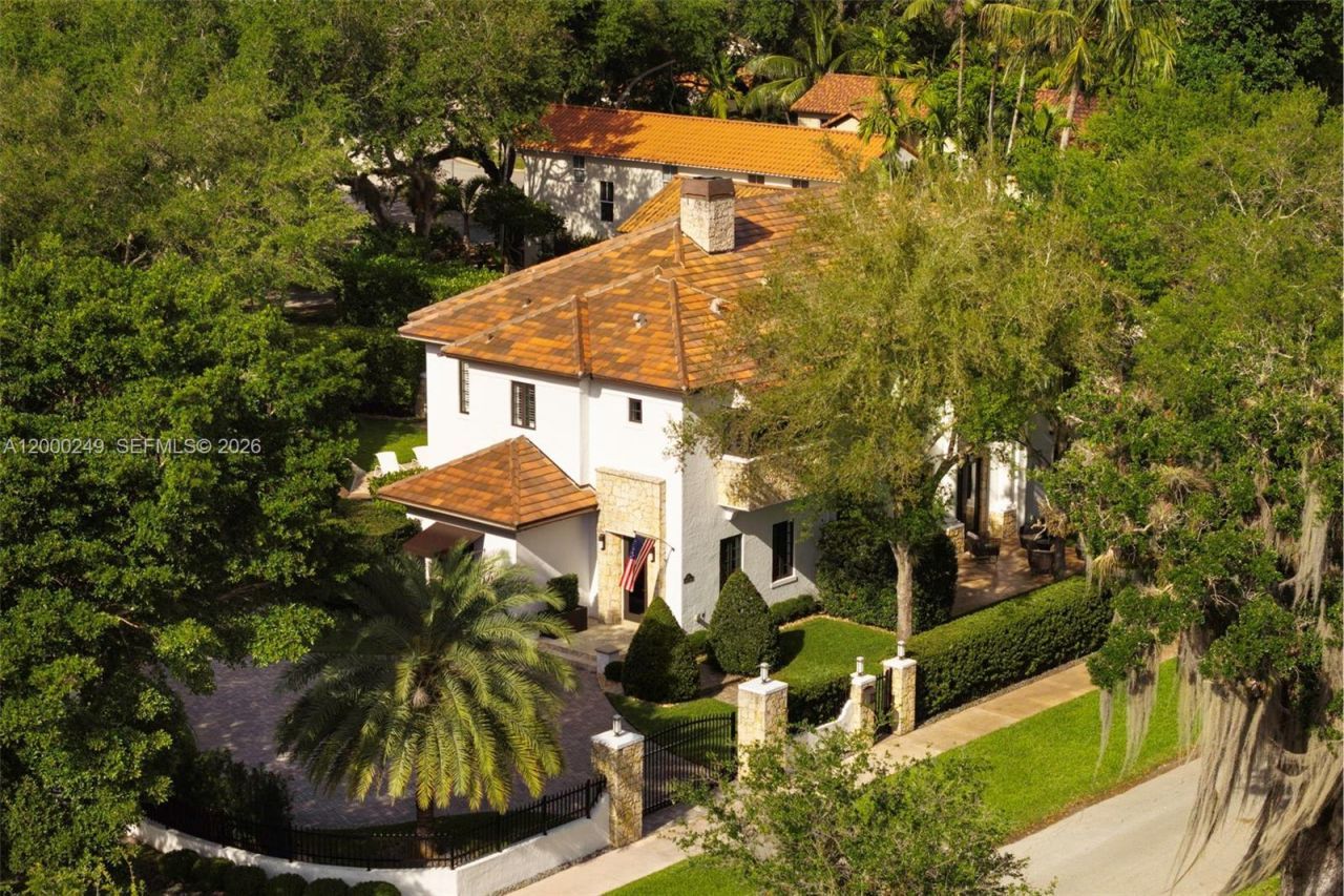 475 Amalfi Ave, Coral Gables, FL 33146 Photo