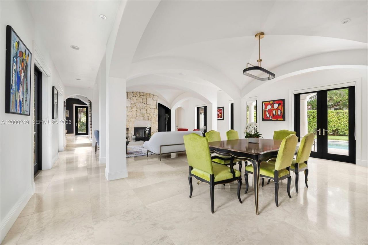 475 Amalfi Ave, Coral Gables, FL 33146 Photo