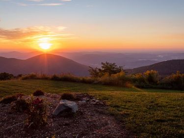 1616 OVERLOOK OVERLOOK , ROSELAND, VA 22967