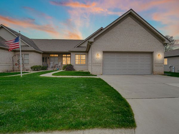 308 Carnation Street NE, DeMotte, IN 46310