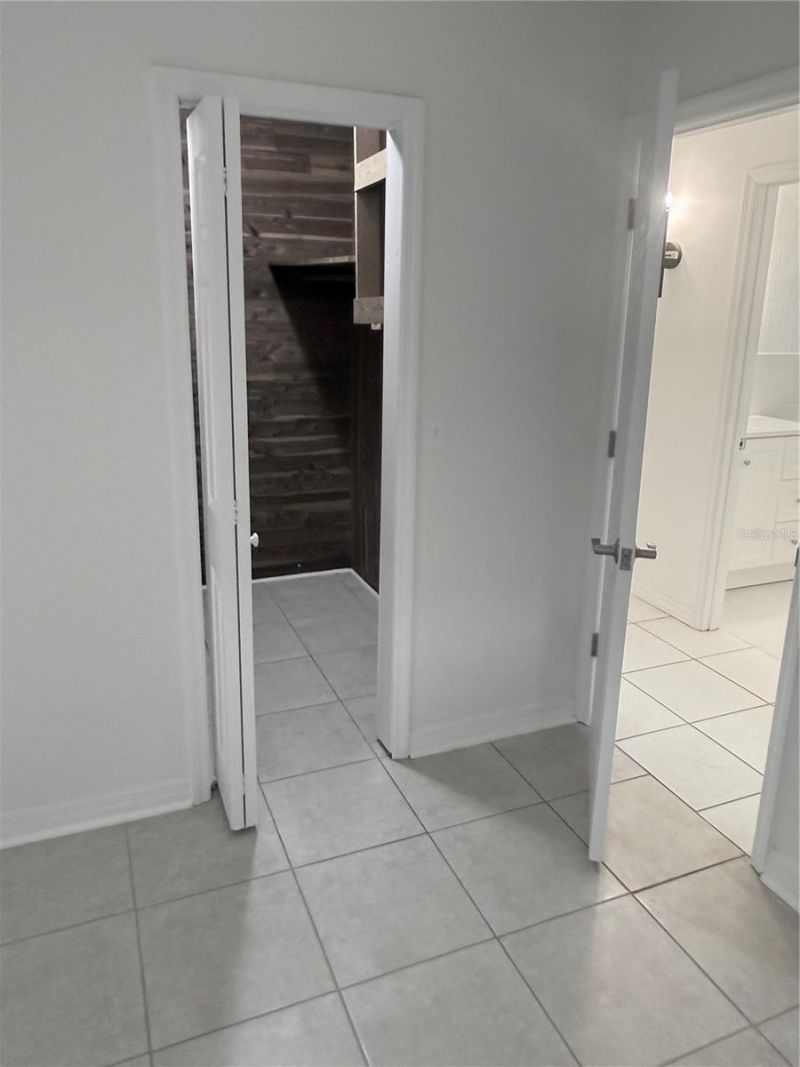 2911 Pafko Drive, Sarasota, FL 34232 Photo