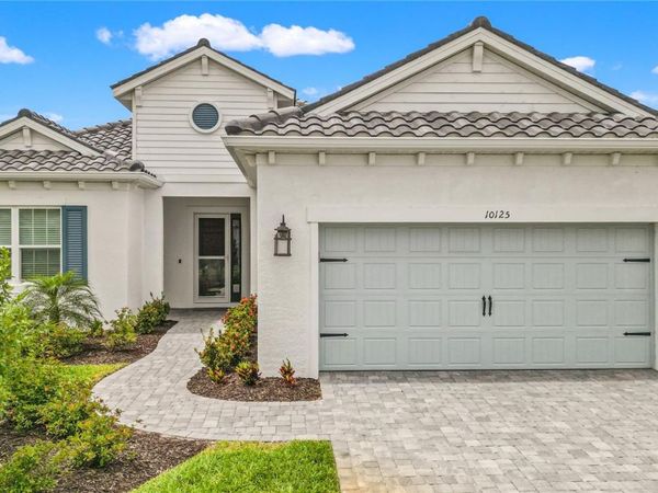 10125 CRYSTAL ISLES CIRCLE, SARASOTA, FL 34241
