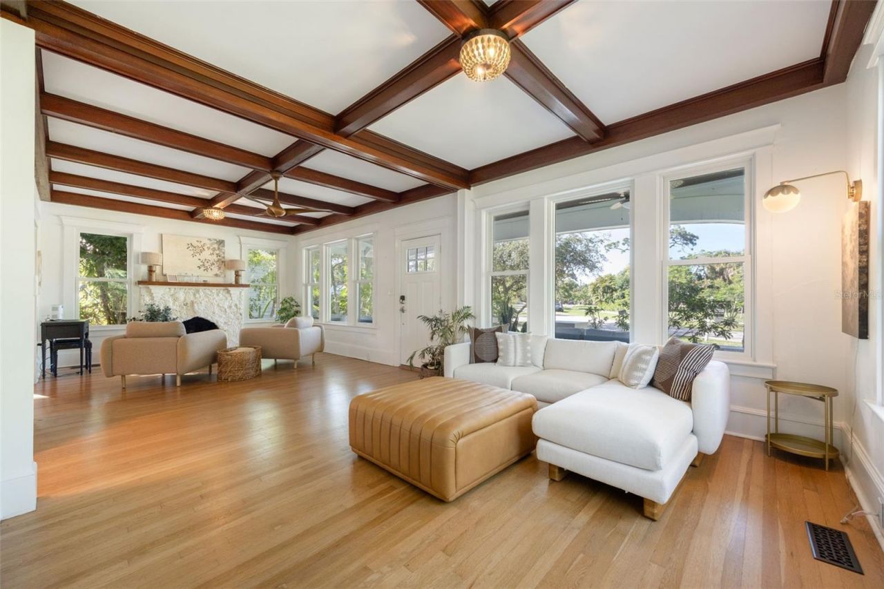 1473 Barcelona Avenue, Fort Myers, FL 33901 Photo