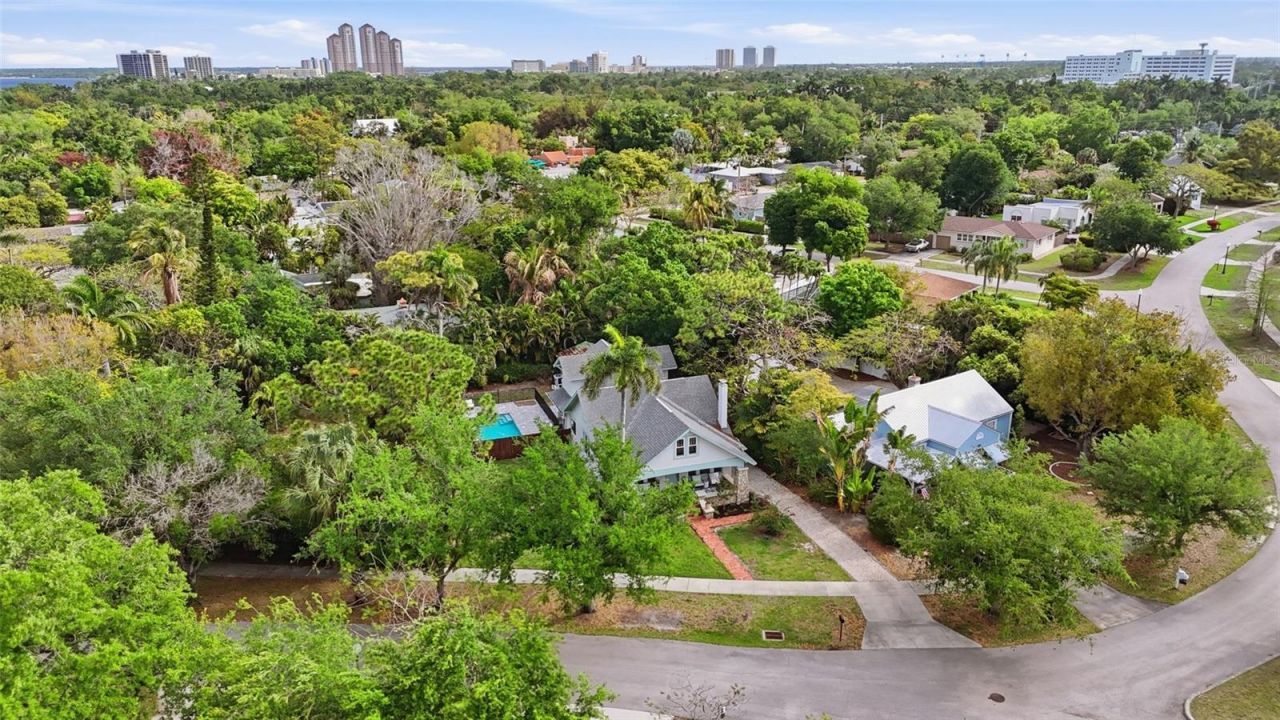 1473 Barcelona Avenue, Fort Myers, FL 33901 Photo