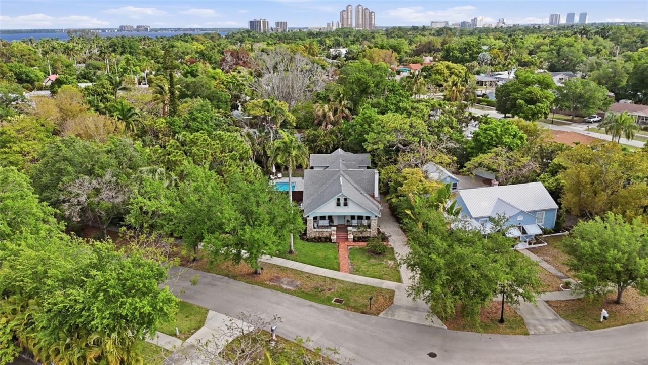 1473 Barcelona Avenue, Fort Myers, FL 33901 Photo