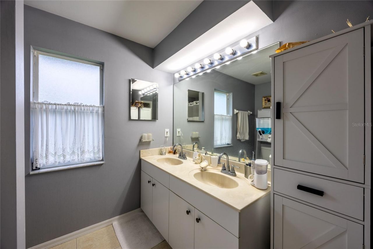 4201 6th Street W, Lehigh Acres, FL 33971 Photo