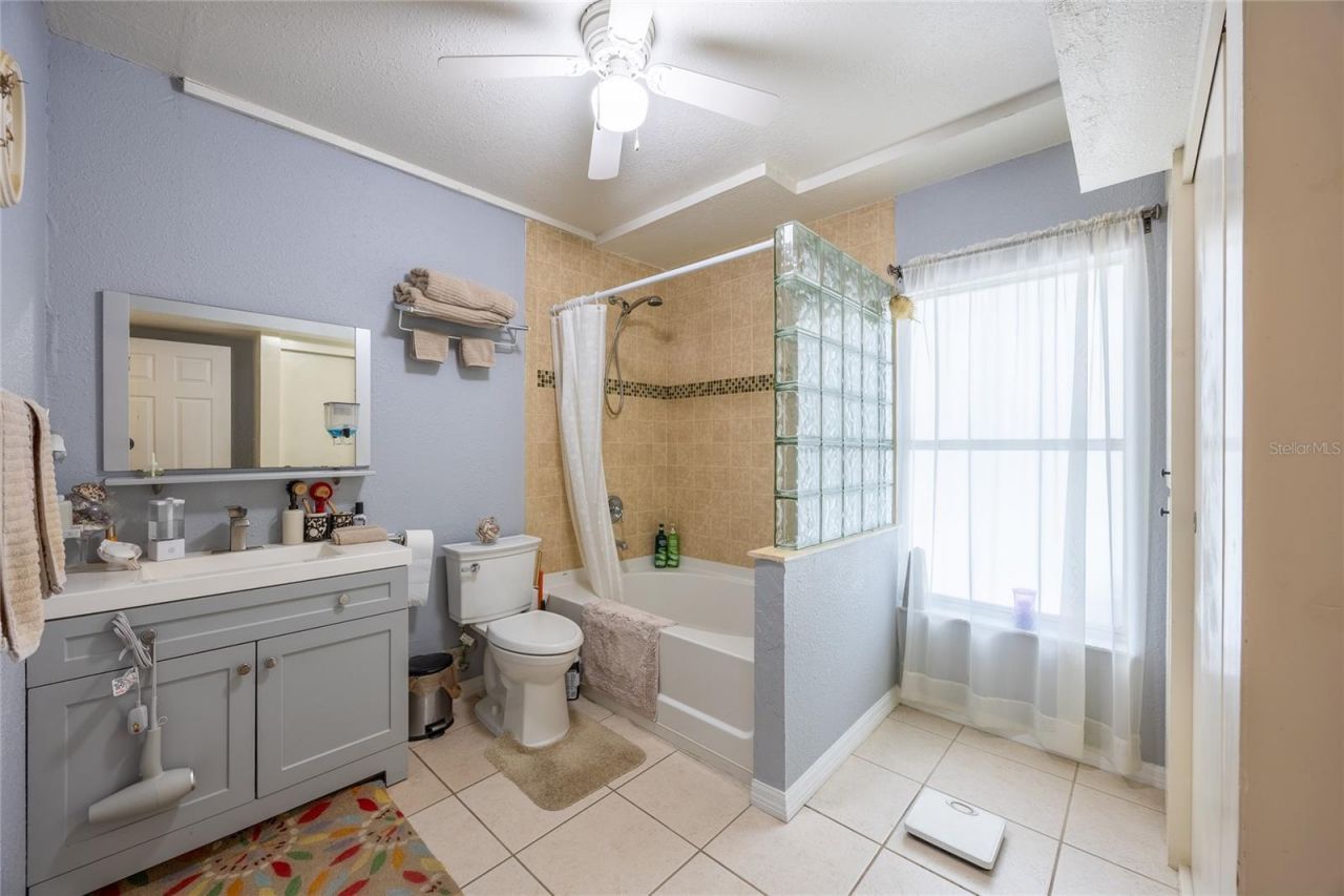 4201 6th Street W, Lehigh Acres, FL 33971 Photo
