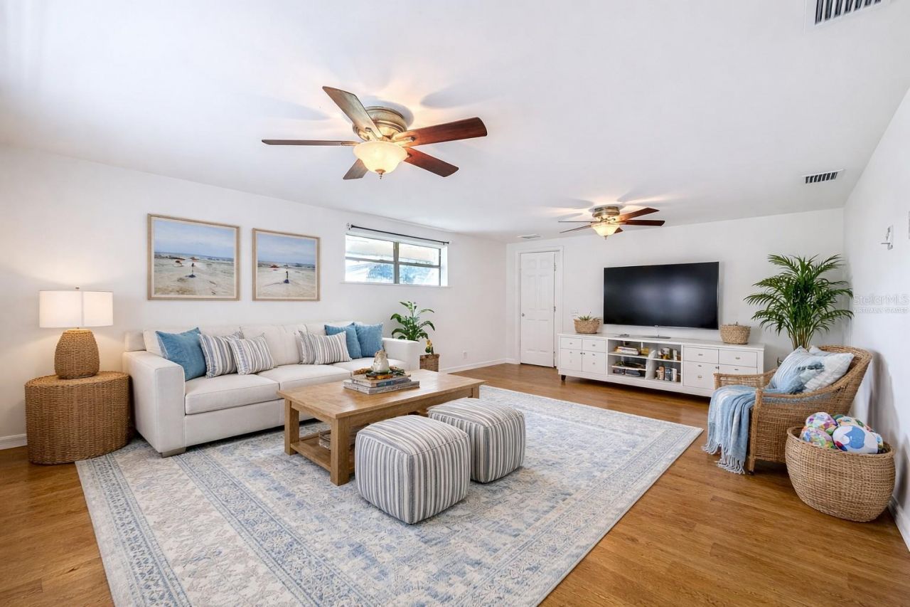 8820 58th Lane N, Pinellas Park, FL 33782 Photo