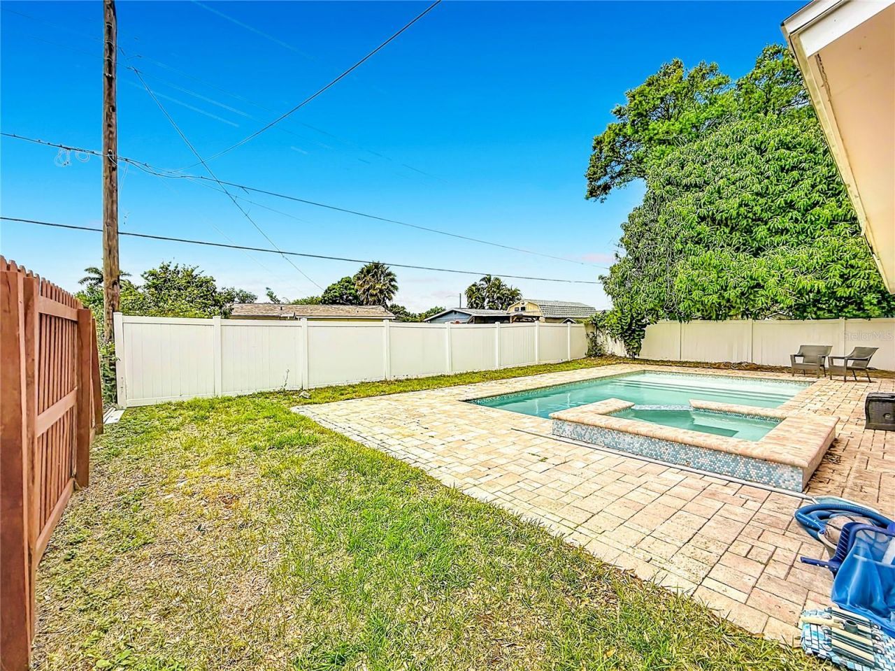 8820 58th Lane N, Pinellas Park, FL 33782 Photo