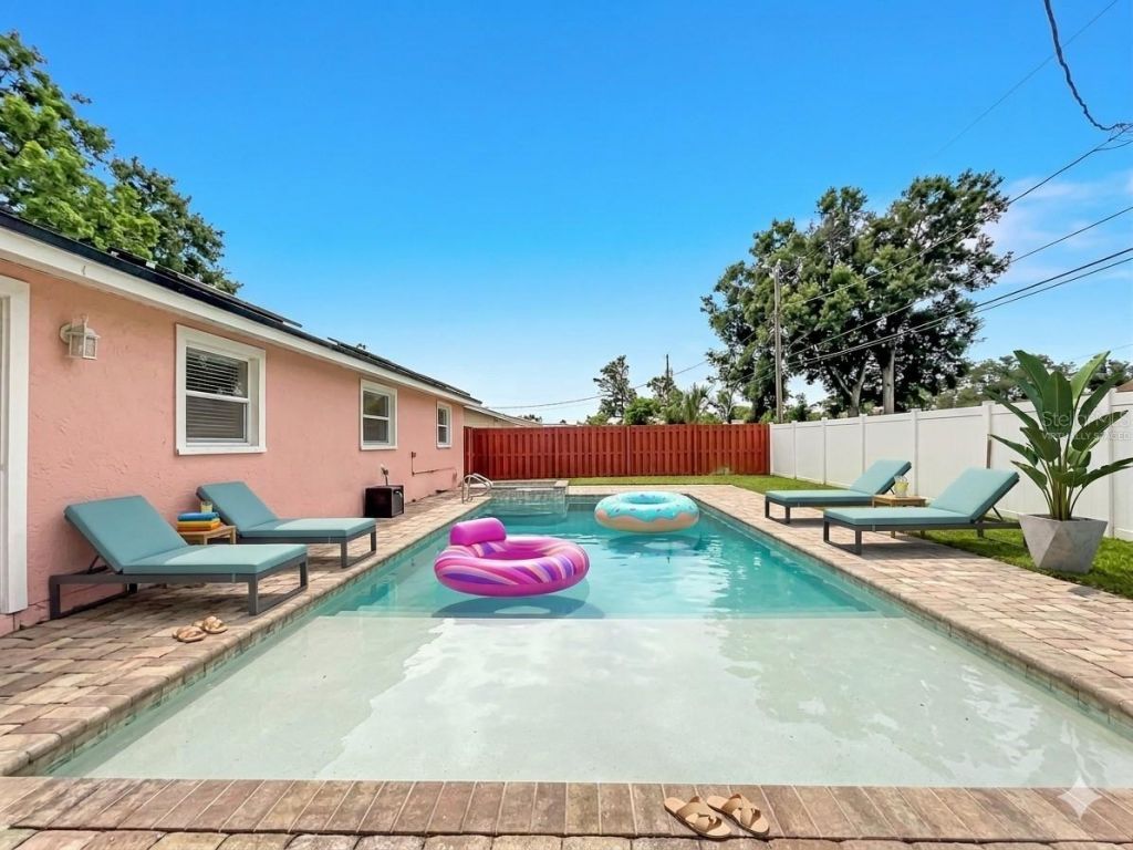 8820 58th Lane N, Pinellas Park, FL 33782 Photo