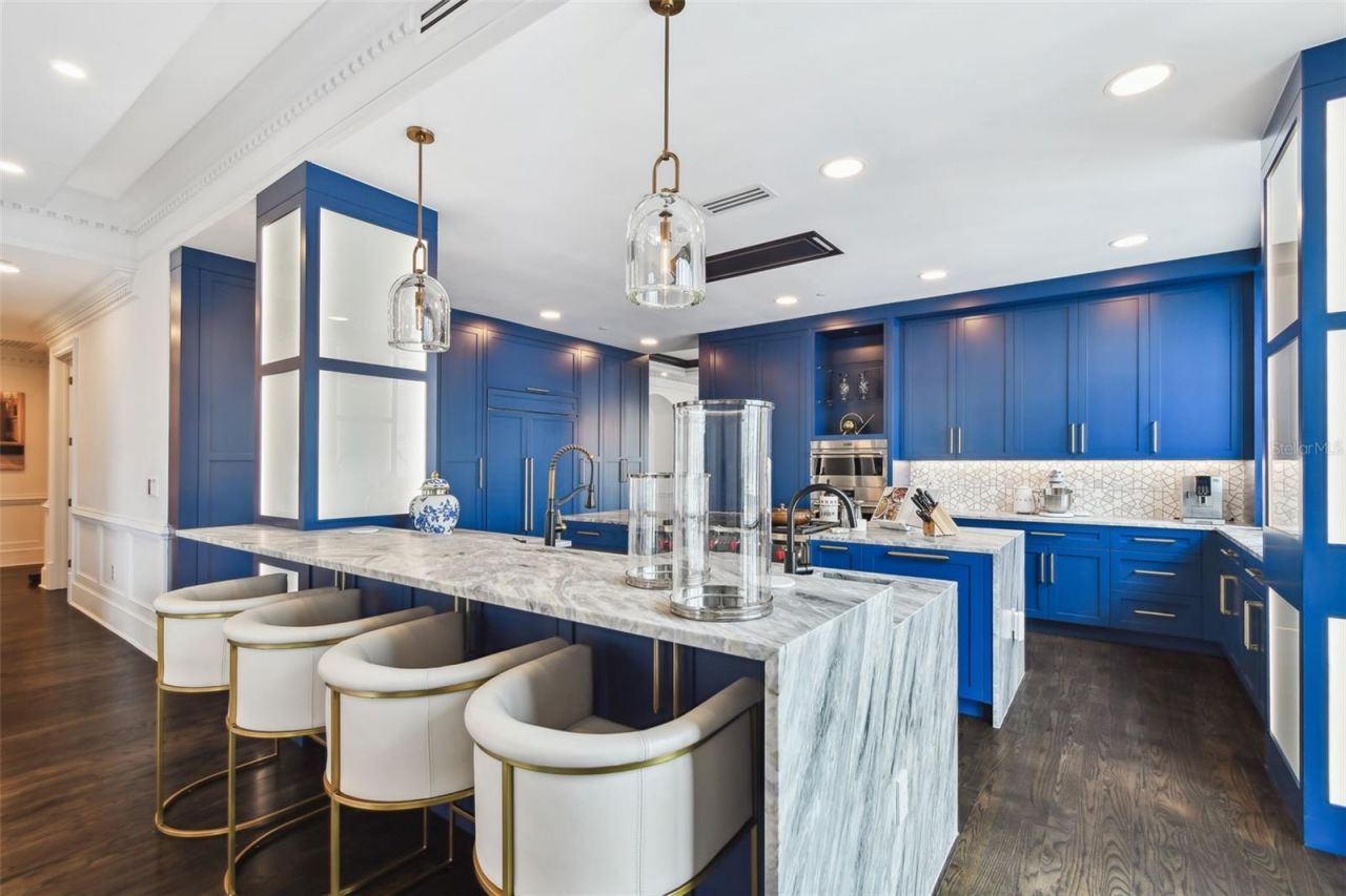 450 Knights Run Avenue, Unit 2004, Tampa, FL 33602 Photo