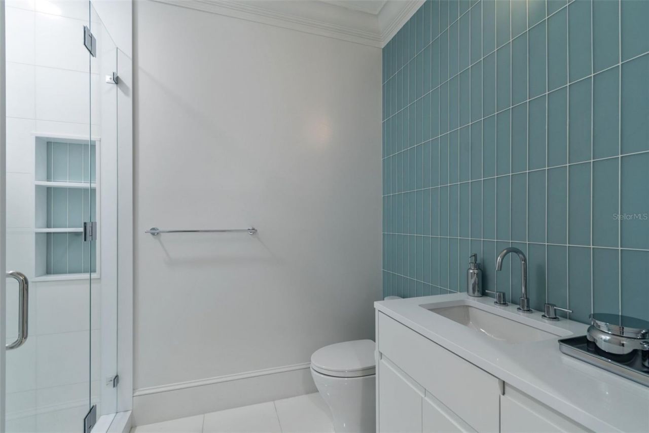 450 Knights Run Avenue, Unit 2004, Tampa, FL 33602 Photo