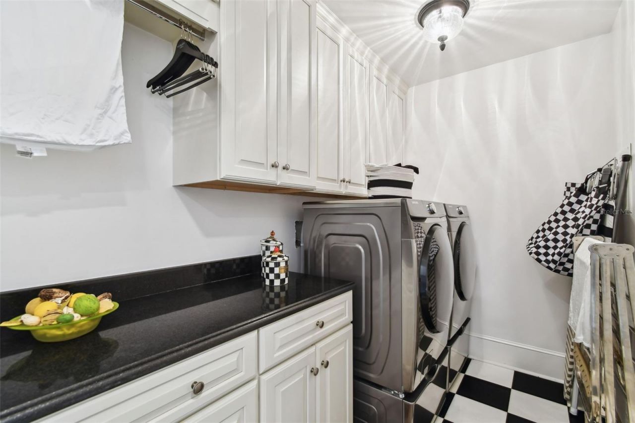 450 Knights Run Avenue, Unit 2004, Tampa, FL 33602 Photo