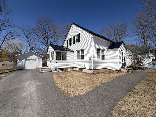 36 Cedar Street, East Millinocket, ME 04430