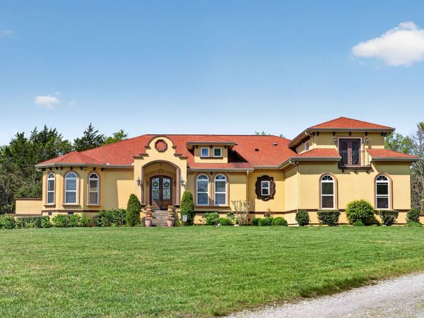 228 Weaver Rd, Lebanon, TN 37090