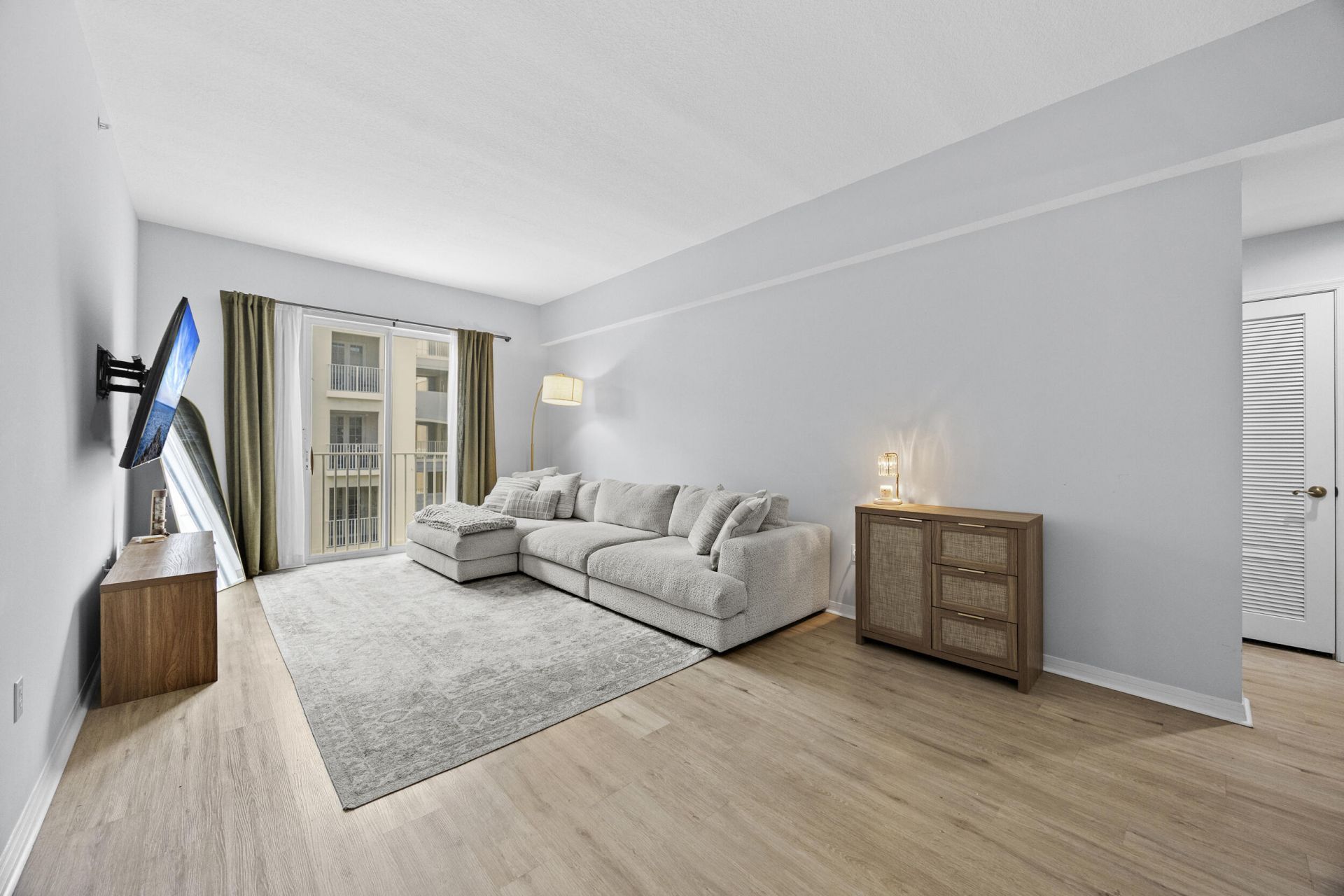 1203 Town Center Drive, Unit 312, Jupiter, FL 33458 Photo