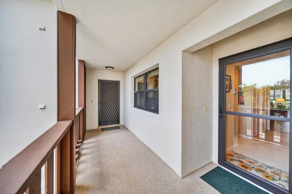 166 SE St Lucie Boulevard, Unit 302d, Stuart, FL 34996 Photo