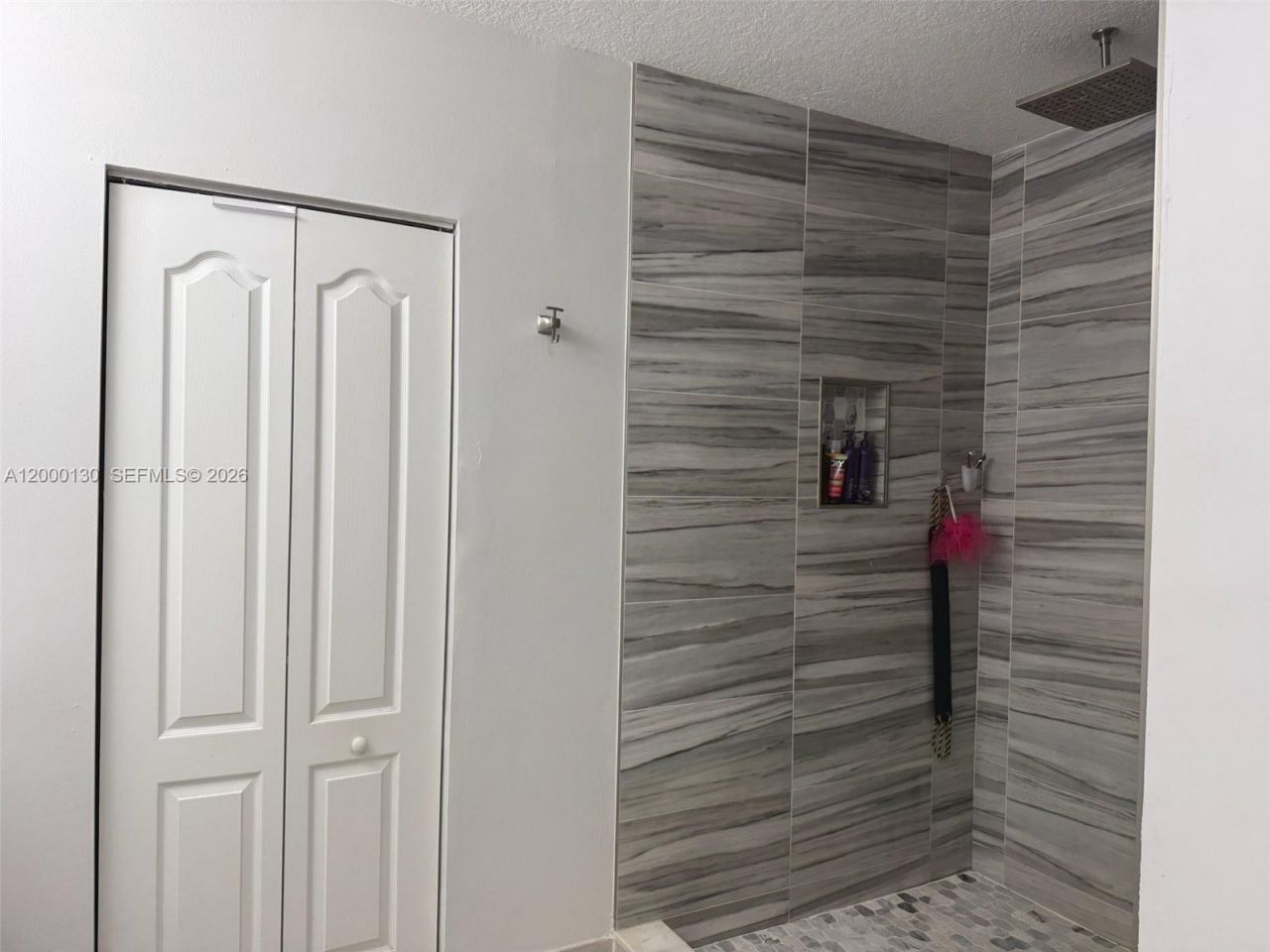 17455 NW 75th Pl, Unit 203, Hialeah, FL 33015 Photo