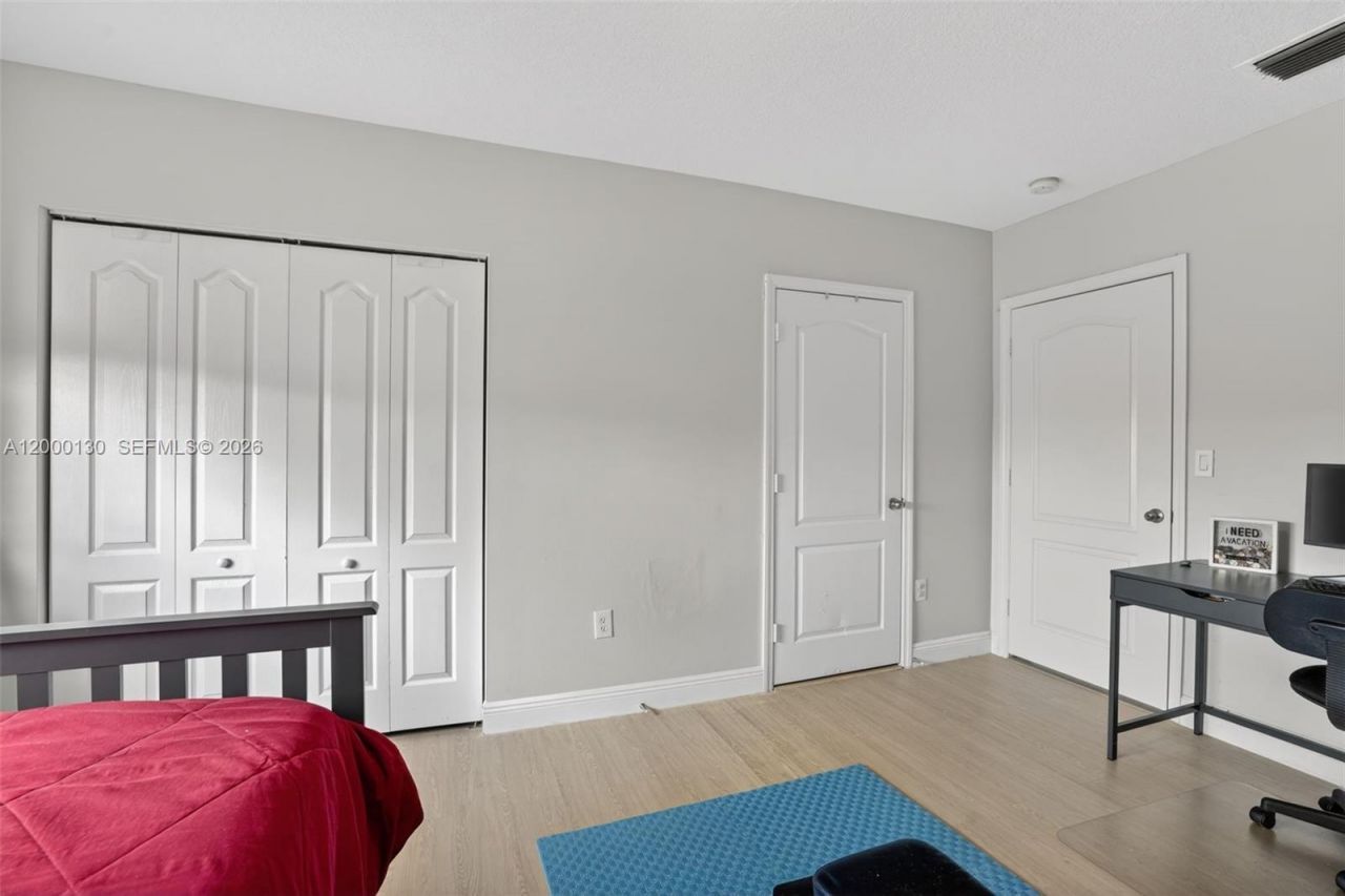 17455 NW 75th Pl, Unit 203, Hialeah, FL 33015 Photo