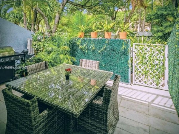 798 Crandon Blvd , Unit 55-B, Key Biscayne, FL 33149