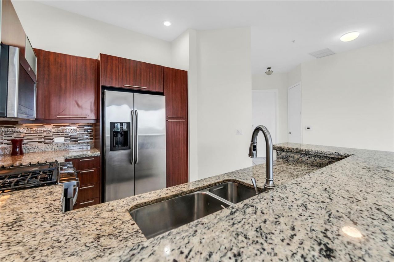 3020 NW 125th Ave, Unit 415, Sunrise, FL 33323 Photo