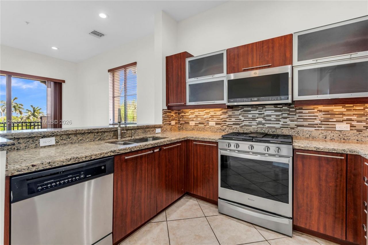 3020 NW 125th Ave, Unit 415, Sunrise, FL 33323 Photo