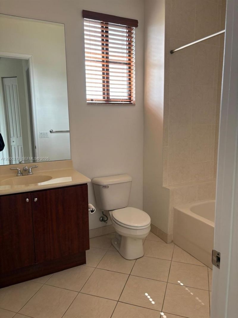 3020 NW 125th Ave, Unit 415, Sunrise, FL 33323 Photo